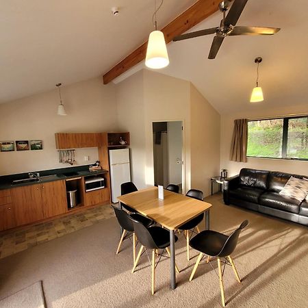 Waitomo Top 10 Holiday Park Ваітомо-Кейвс Екстер'єр фото