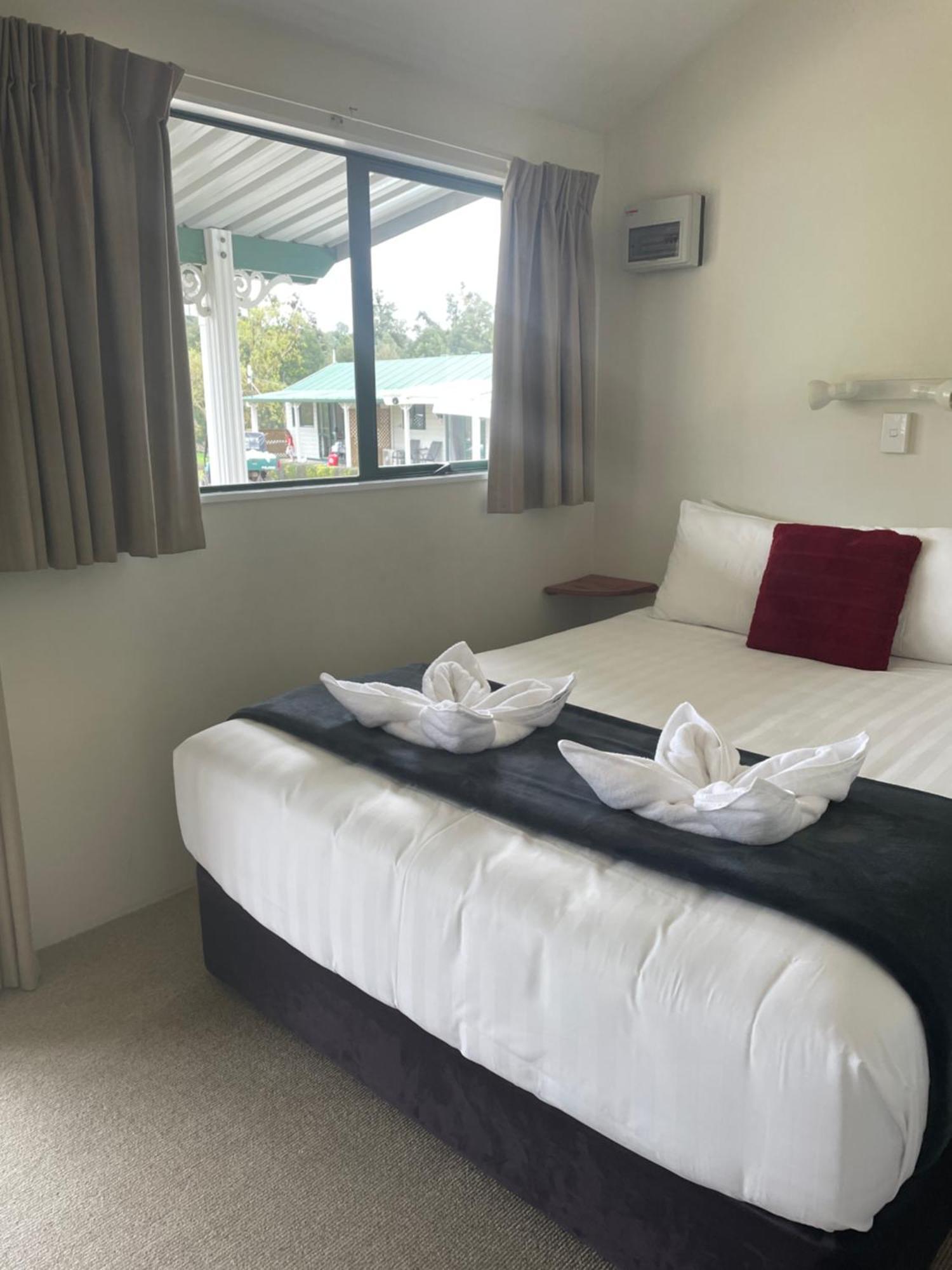 Waitomo Top 10 Holiday Park Ваітомо-Кейвс Екстер'єр фото